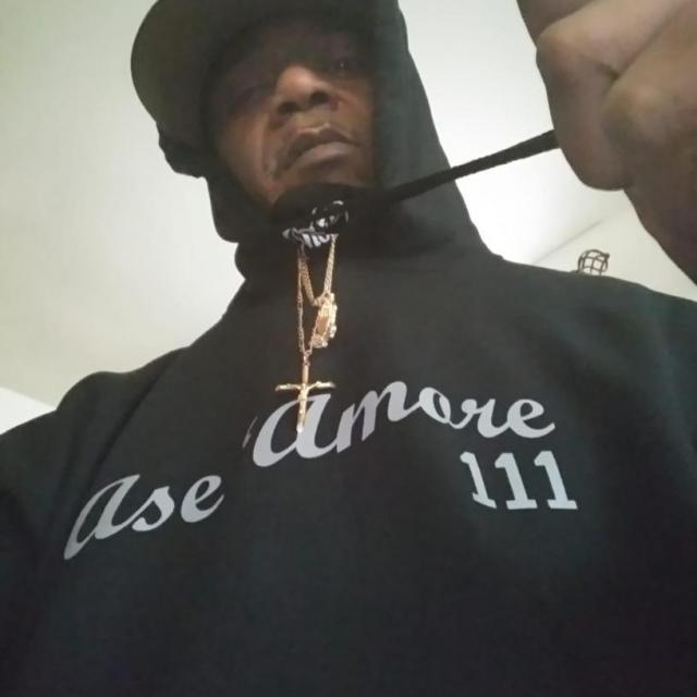 AseAmore111's picture AseAmore111's picture