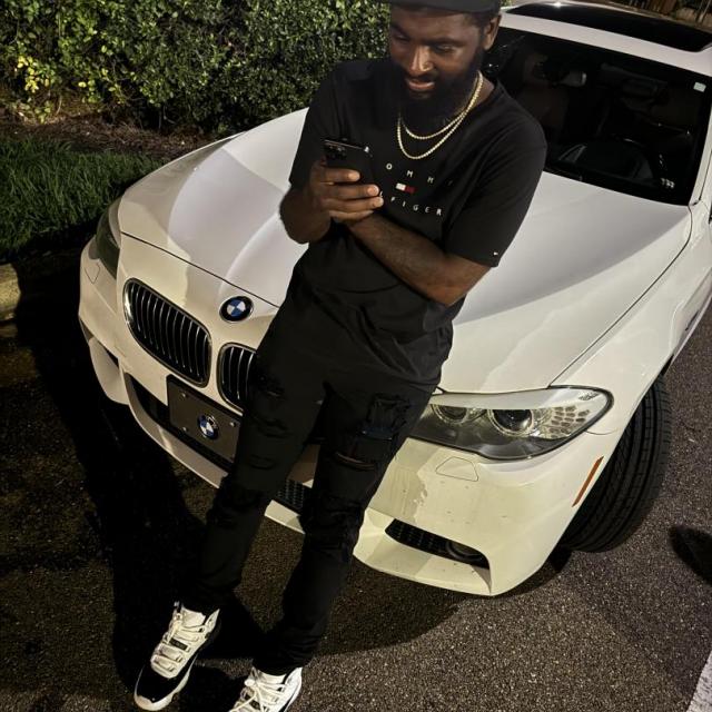 Lil Tankk's picture Lil Tankk's picture