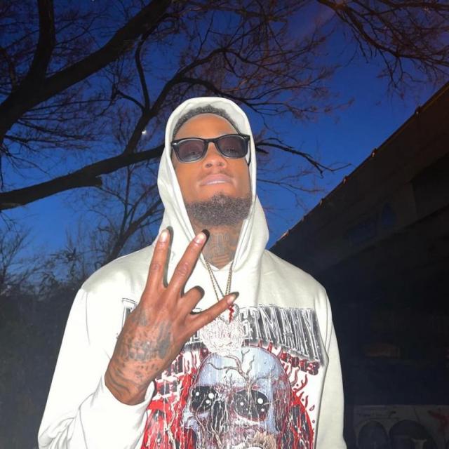 Playboi Ron's picture Playboi Ron's picture