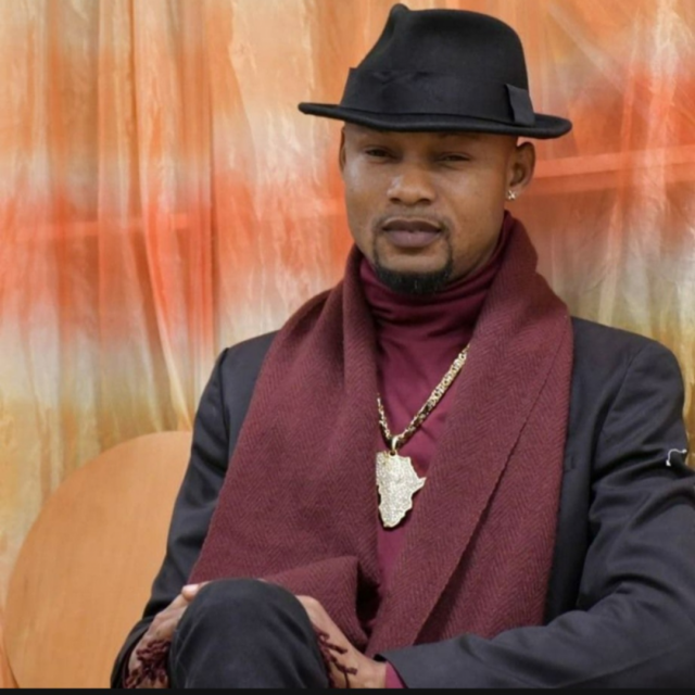 D&#039; razor's picture