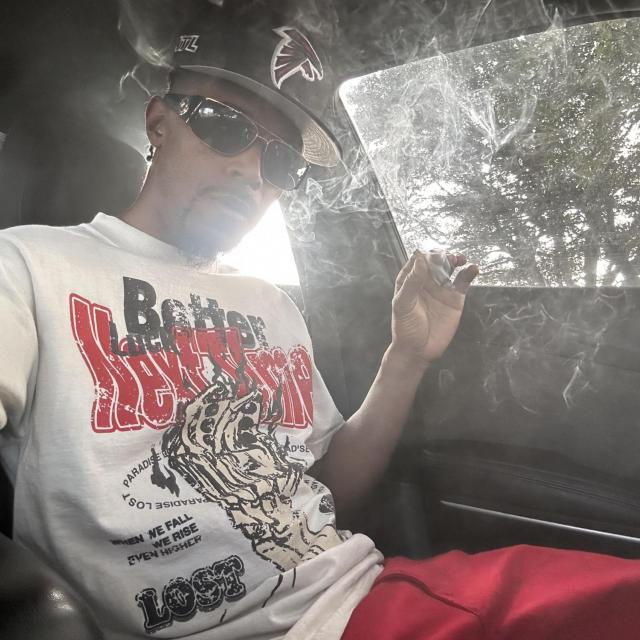 Infamous1's picture
