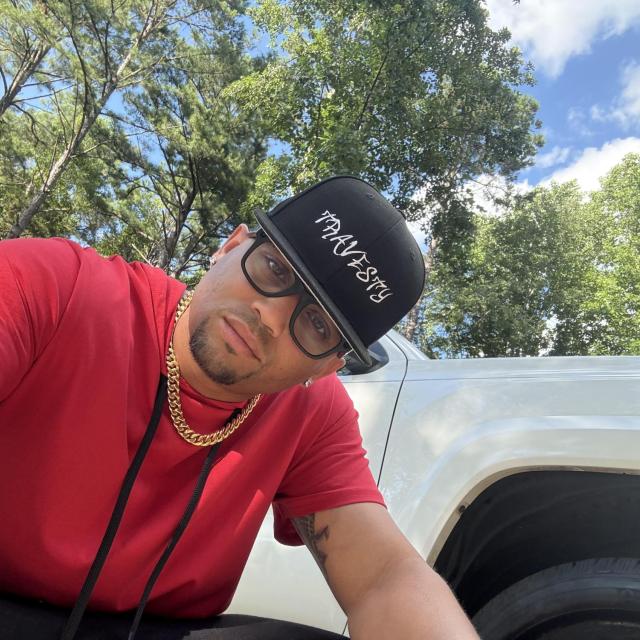 Travesty's picture Travesty's picture