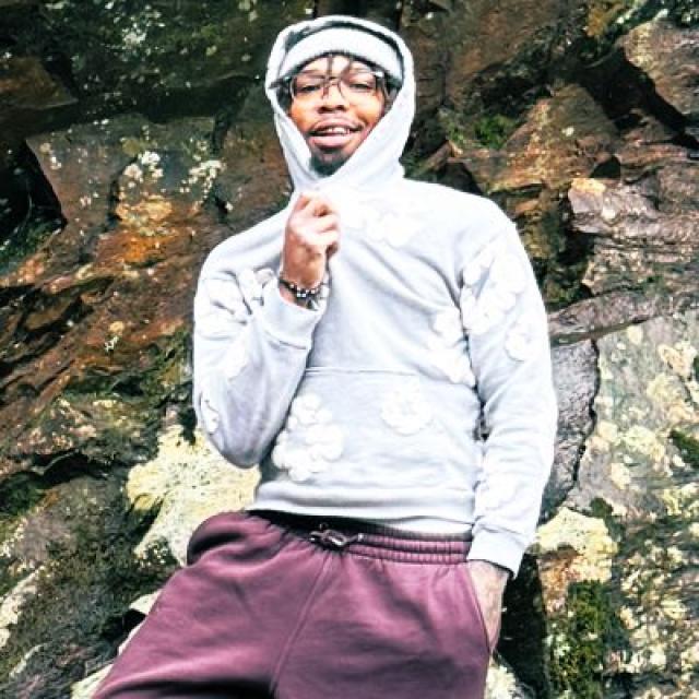 JayWithTheJuice's picture JayWithTheJuice's picture