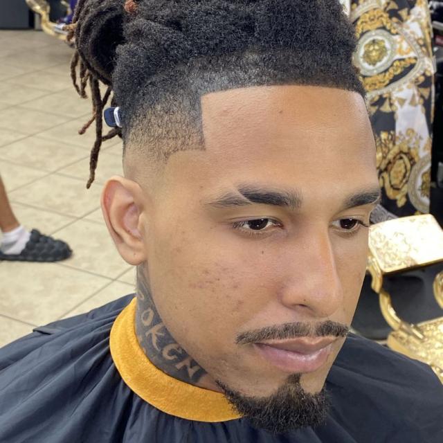 Antisocial jitt's picture Antisocial jitt's picture