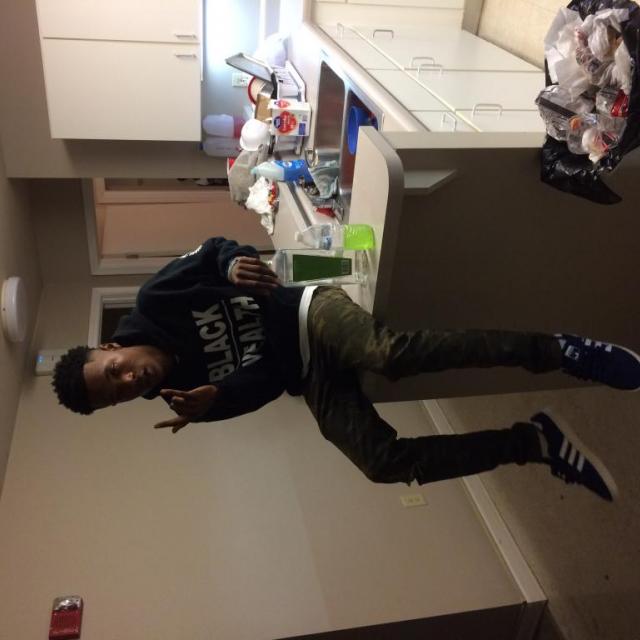 Majin Dinero's picture Majin Dinero's picture