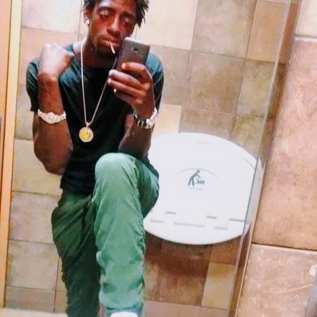 outstandin's picture outstandin's picture
