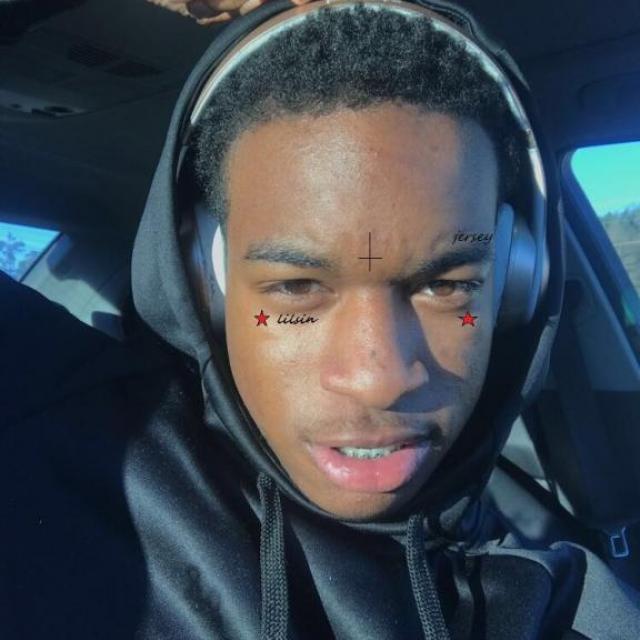 Lil$in's picture Lil$in's picture