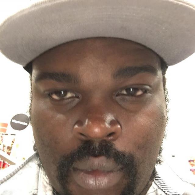 JayDuvoe's picture JayDuvoe's picture