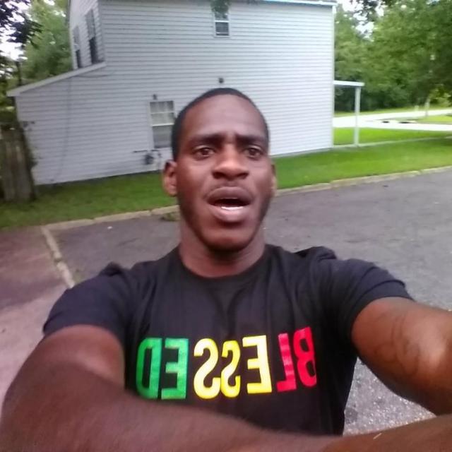 Grindz aka Twizzy VaSoldier's picture Grindz aka Twizzy VaSoldier's picture