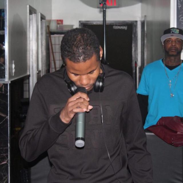 Vived the rapper's picture