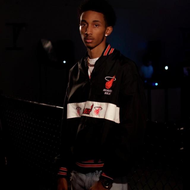 Zaye Bank$'s picture Zaye Bank$'s picture