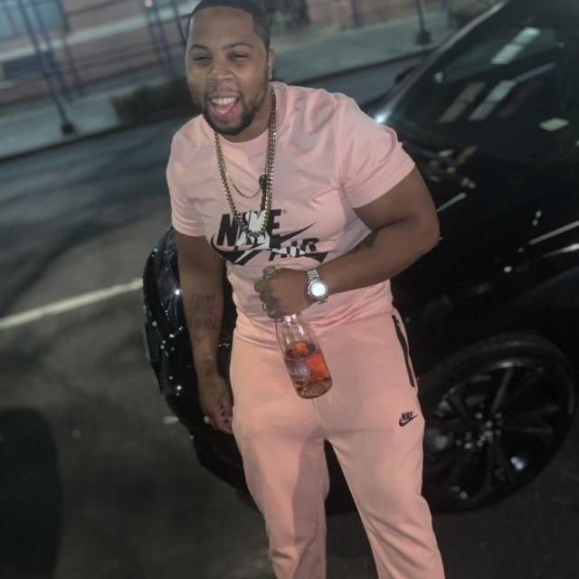 Prada Dot's picture Prada Dot's picture