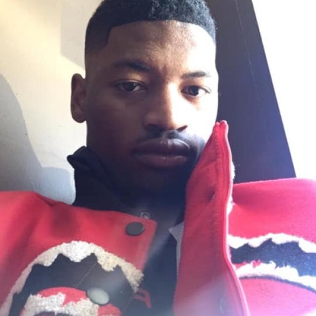 Sluzzonell's picture Sluzzonell's picture