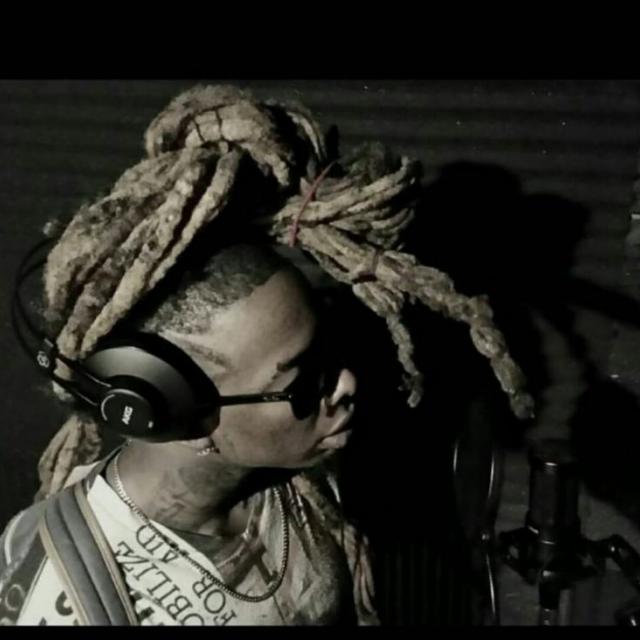 RASTABOI_TRVLY's picture RASTABOI_TRVLY's picture