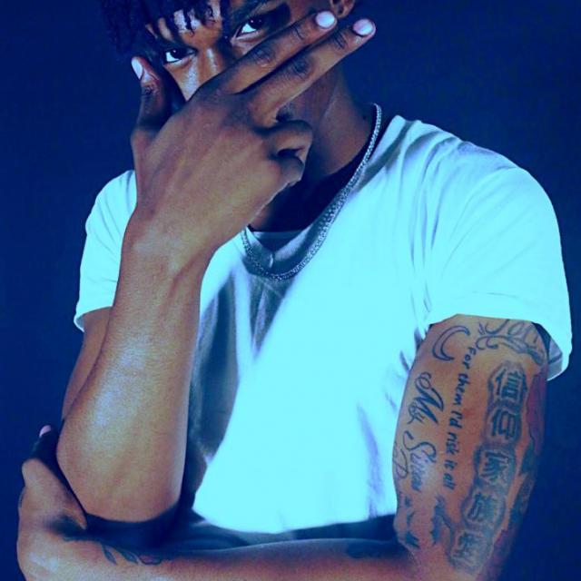 KayTheMenace's picture KayTheMenace's picture