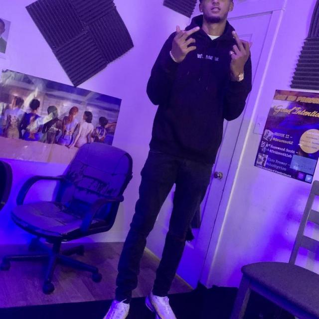 Villa Juares's picture Villa Juares's picture