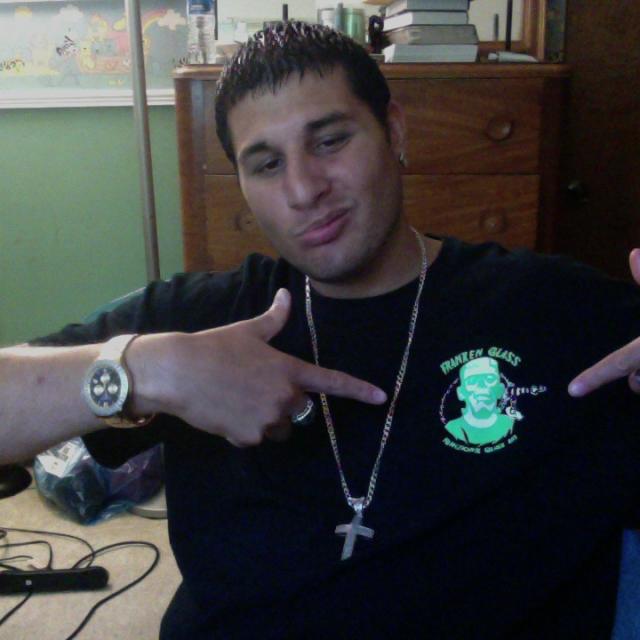 JAYO YAYO's picture JAYO YAYO's picture