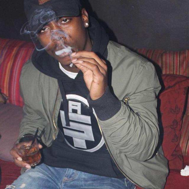 Mally Dinero's picture