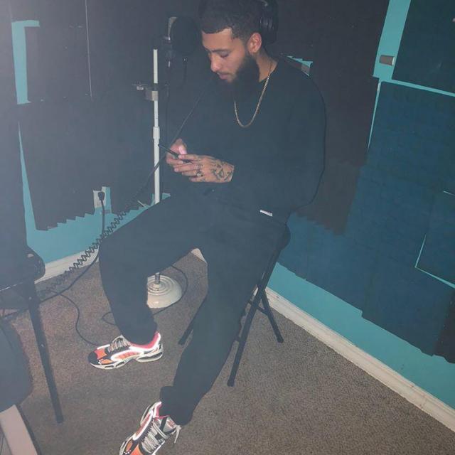 L.N.D Lo$'s picture L.N.D Lo$'s picture