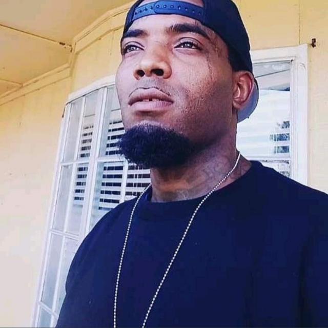 Mr. Cmoekaze's picture