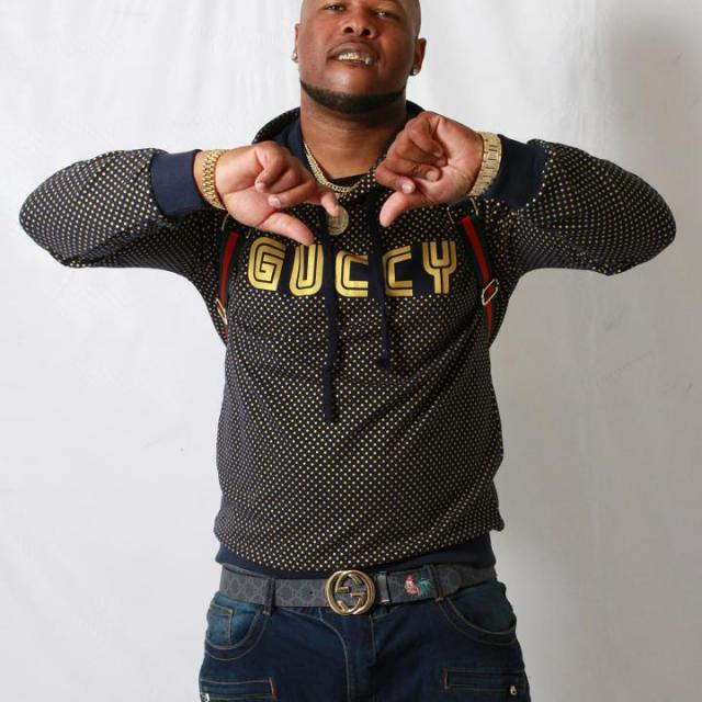 CINCO BANDZ's picture