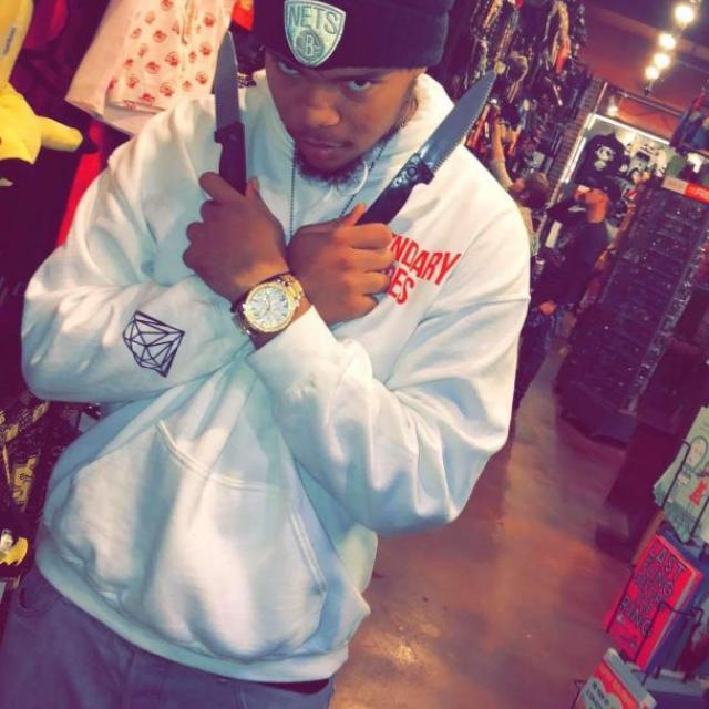 REE5EFROMTHA270's picture