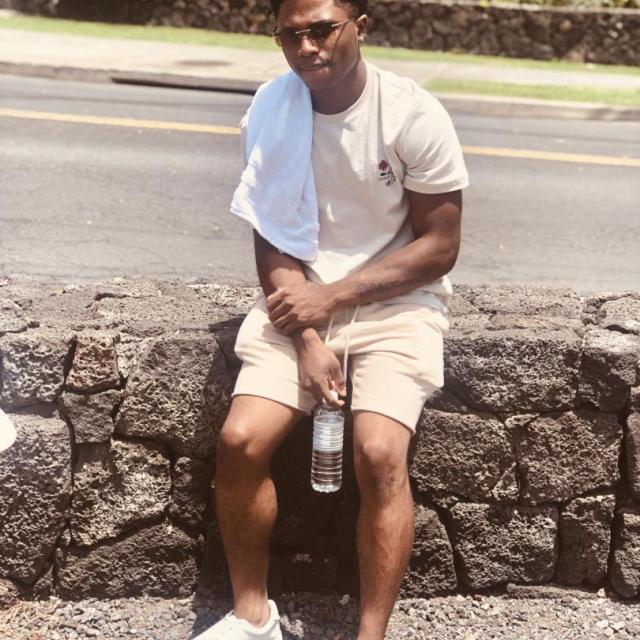 R3zzy's picture