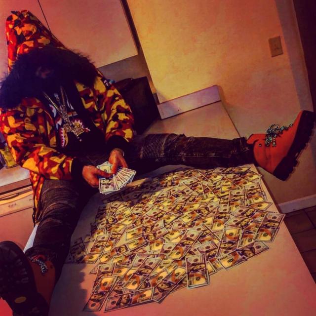 LilRico's picture LilRico's picture