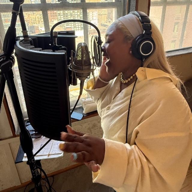 Mz.Rellevant Teases Fans With Her Upcoming New Single “LMDLT”.